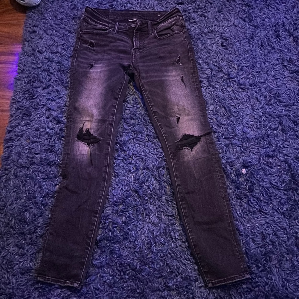 American eagle jeans.
